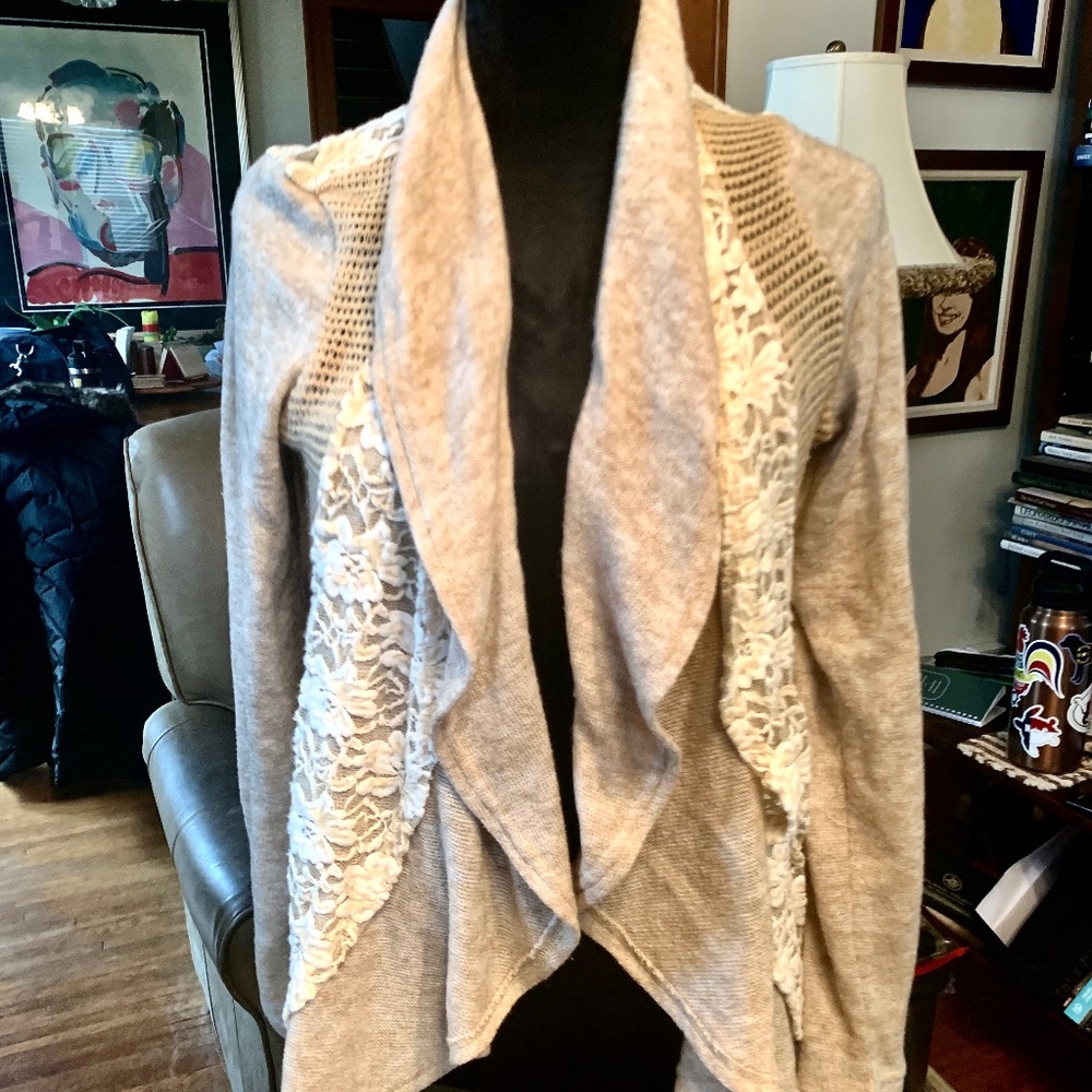 "Ryu"  cardigan, uneven hem, EUC, Large